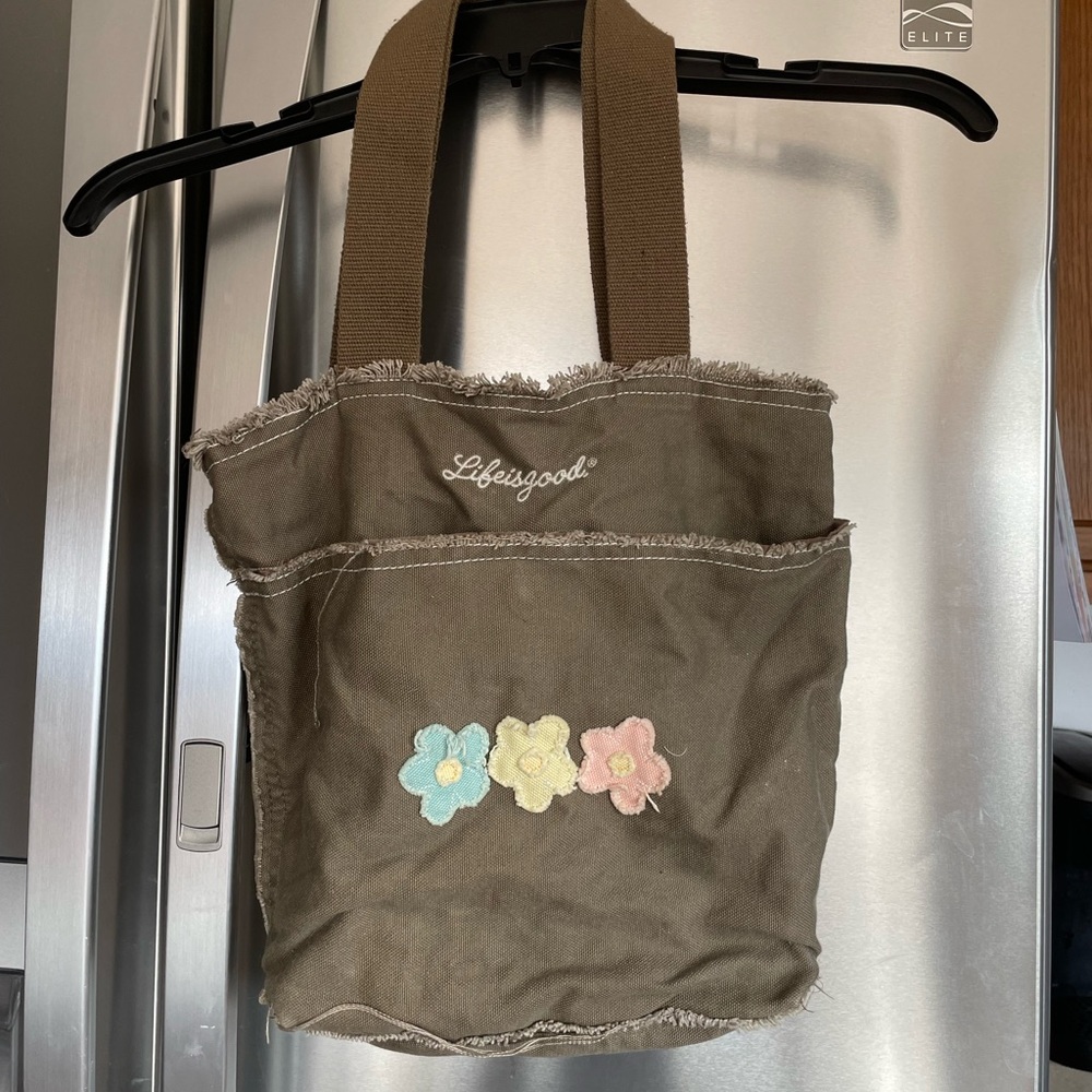 Women’s Life Is Good Shoulder Bag